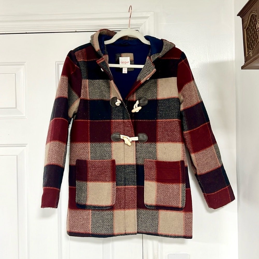 🍎 Cat & Jack Toggle Plaid Coat